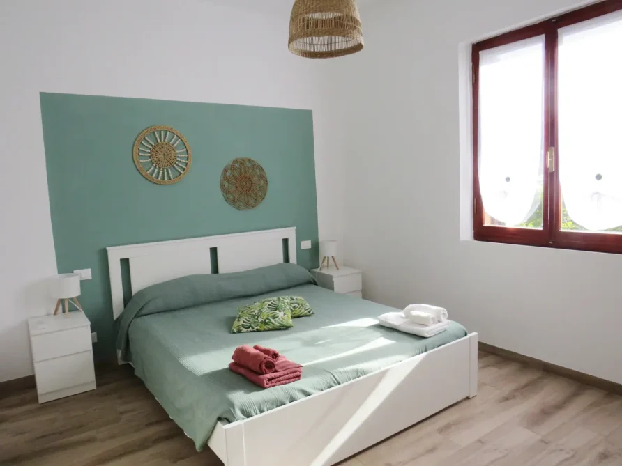 la valetta house Montemarcello liguria camera da letto 1